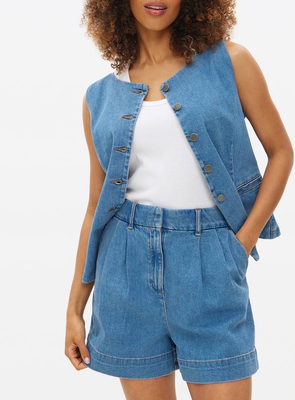 Mid Washed Pleated Co-ord Denim Short  8